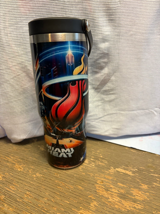 32oz water bottle with handle